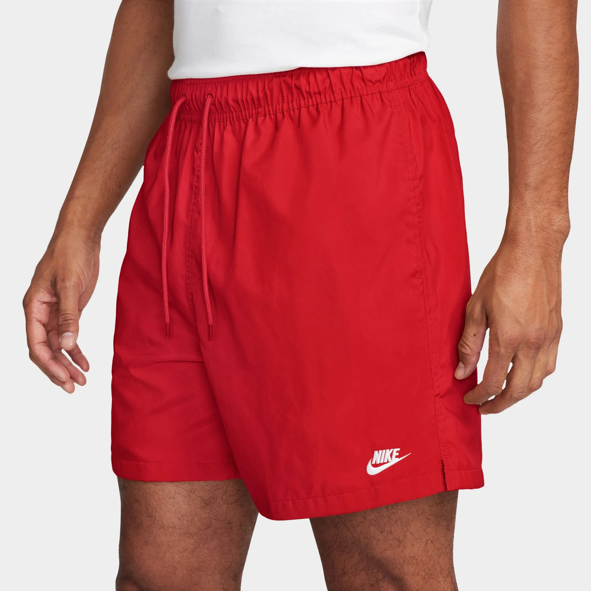Nike Club Flow Shorts University Red / White