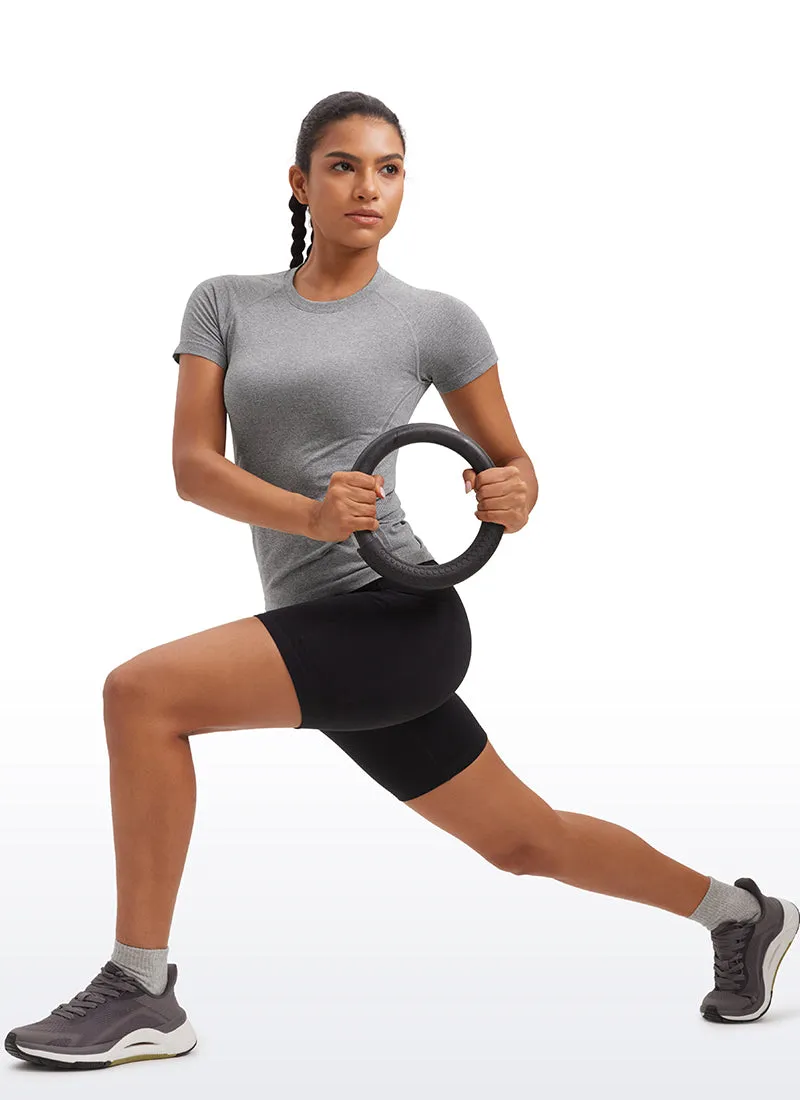 Seamless Hip-Length Short Sleeves