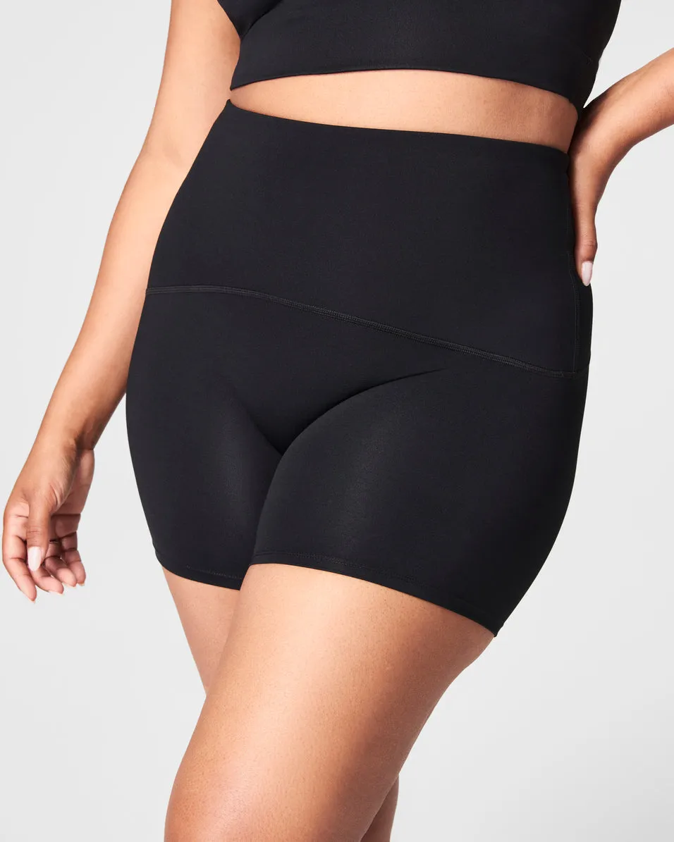 SPANXshape™ Booty Boost® Bike Short 5"