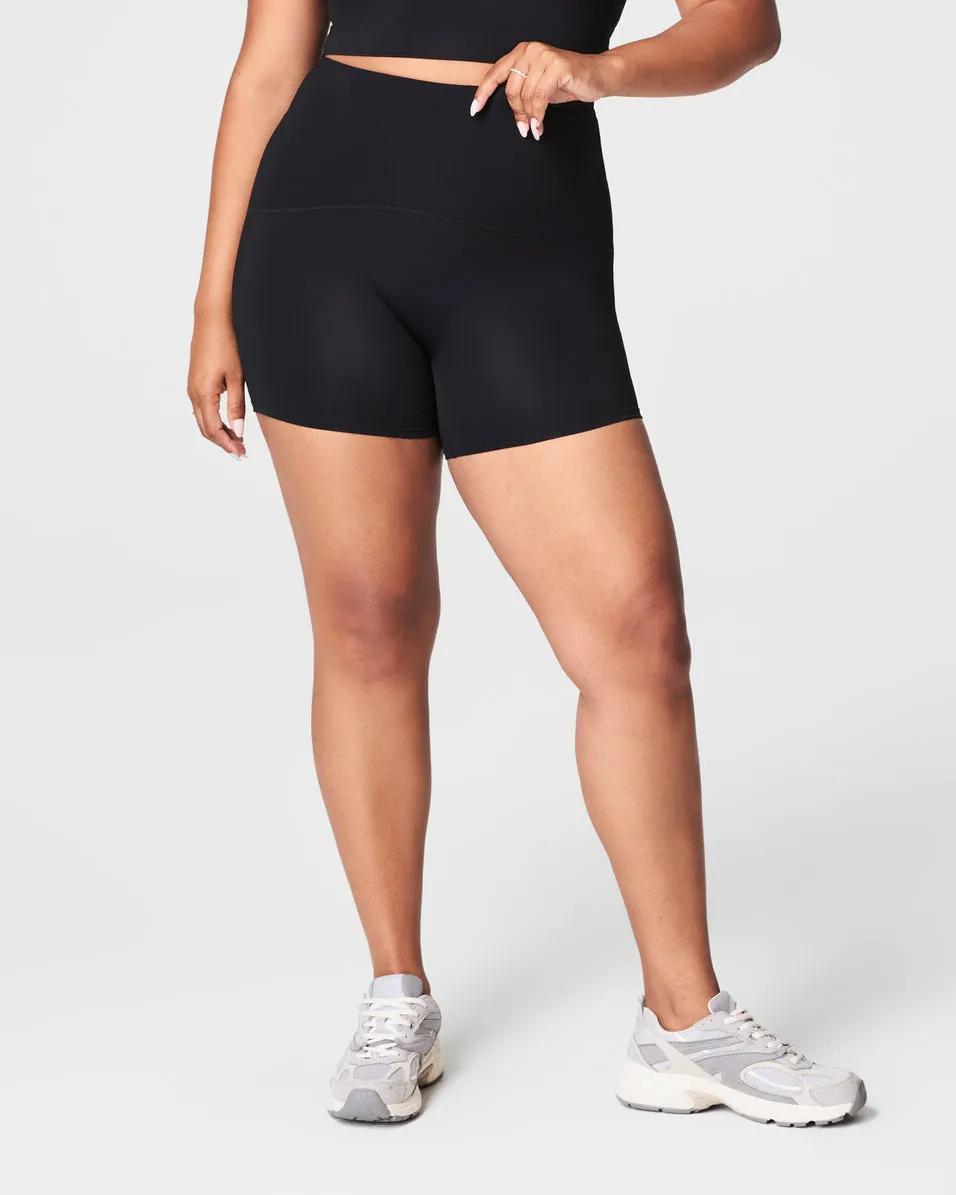 SPANXshape™ Booty Boost® Bike Short 5"