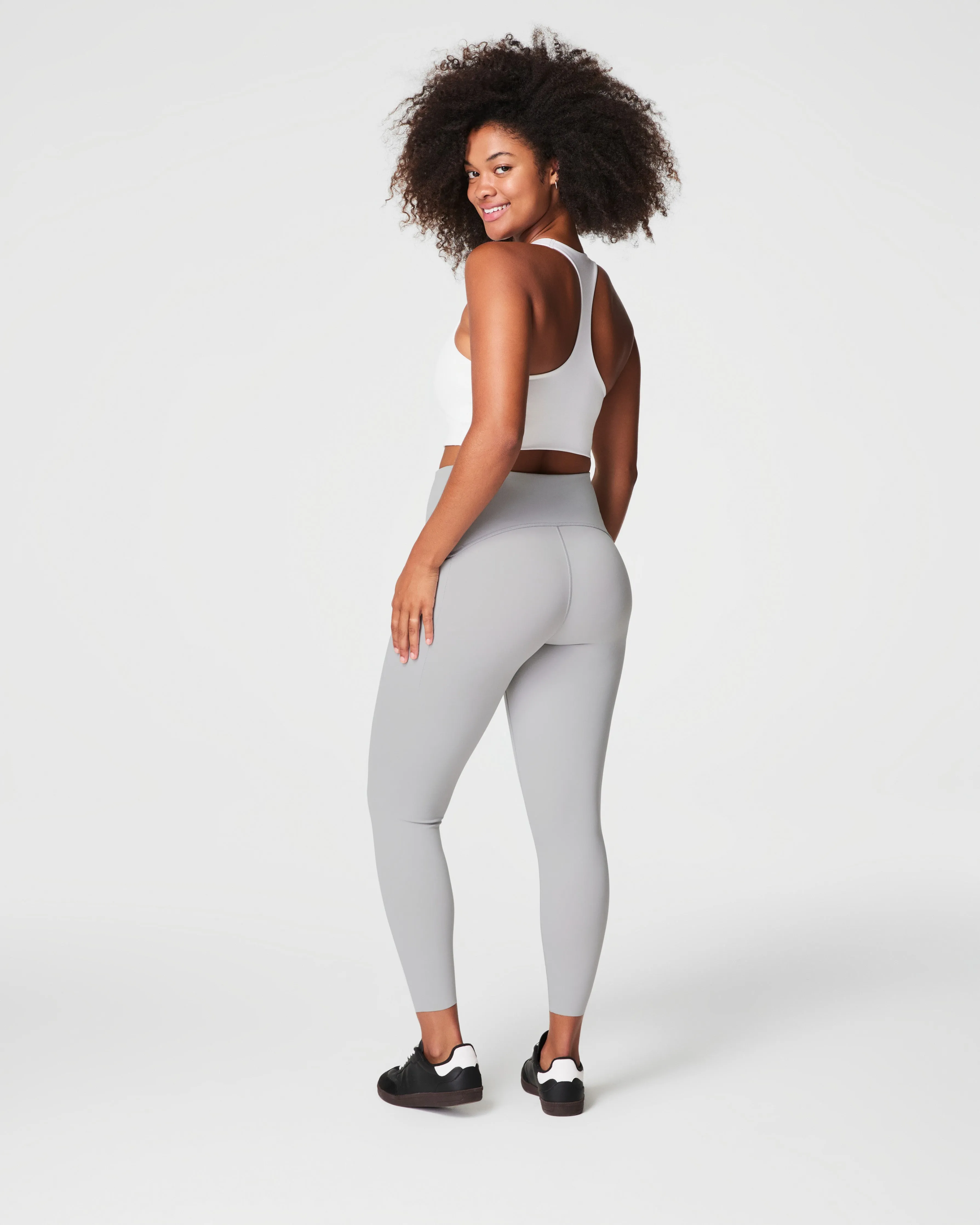 SPANXshape™ Booty Boost® Side Pocket Leggings