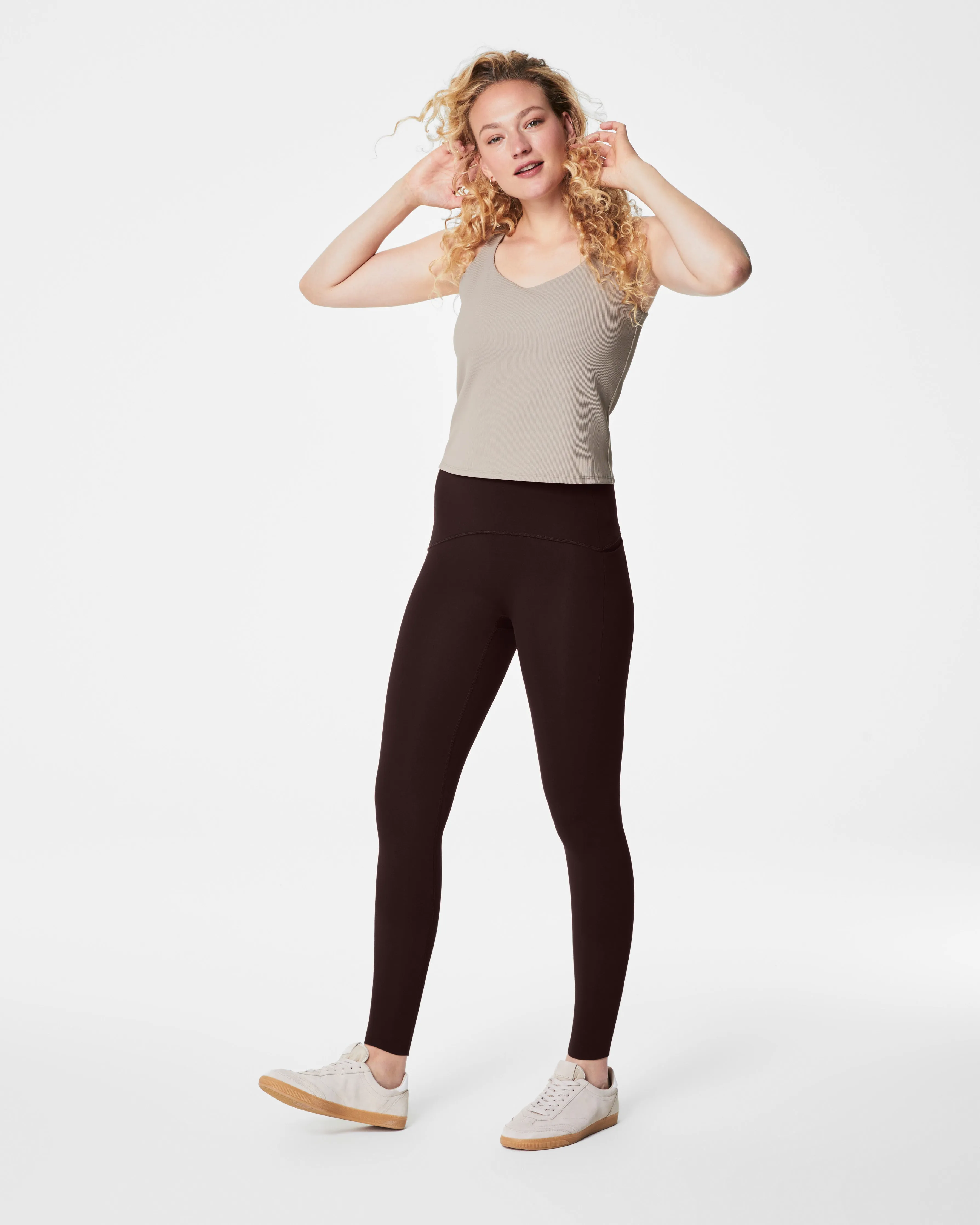 SPANXshape™ Booty Boost® Side Pocket Leggings