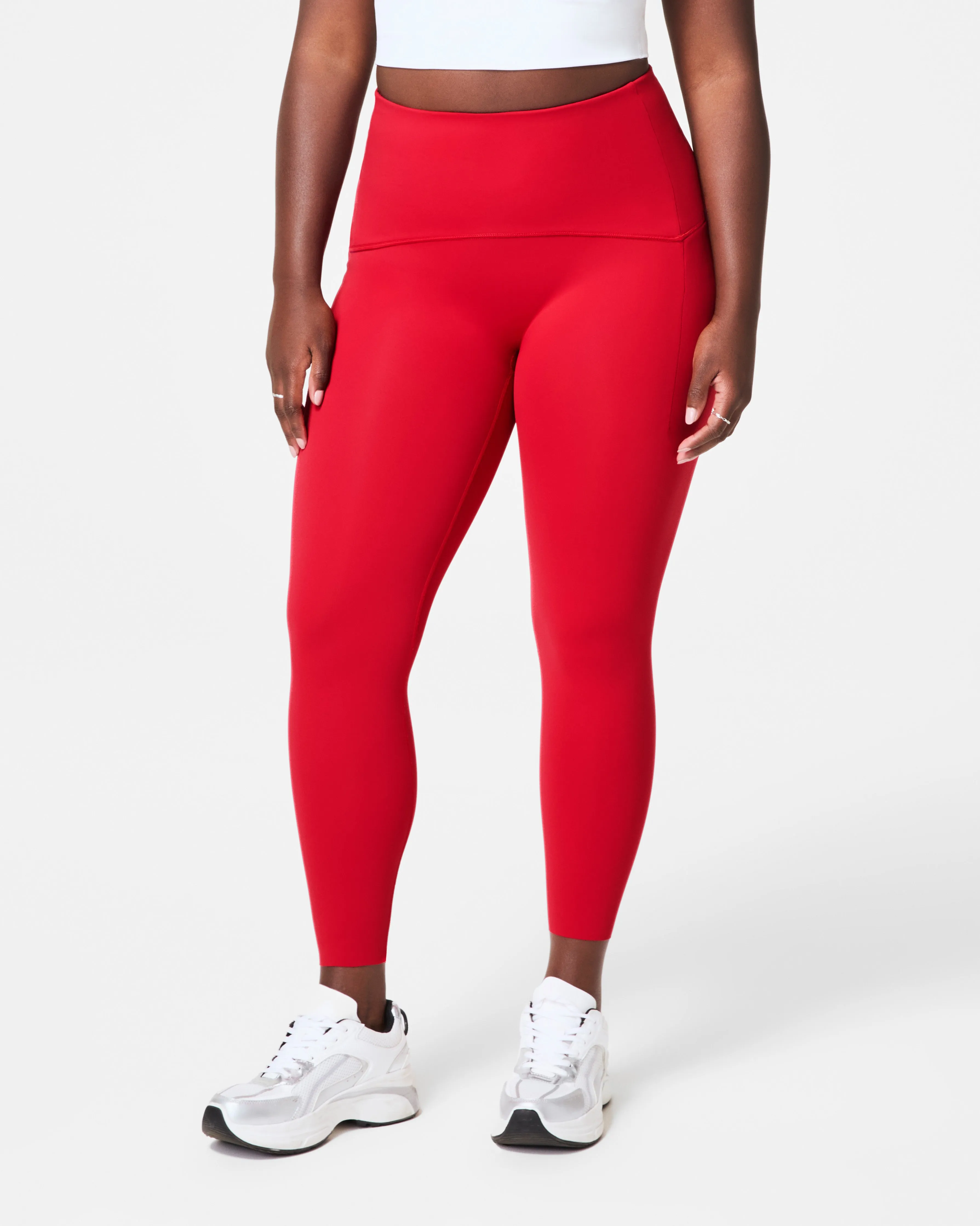 SPANXshape™ Booty Boost® Side Pocket Leggings