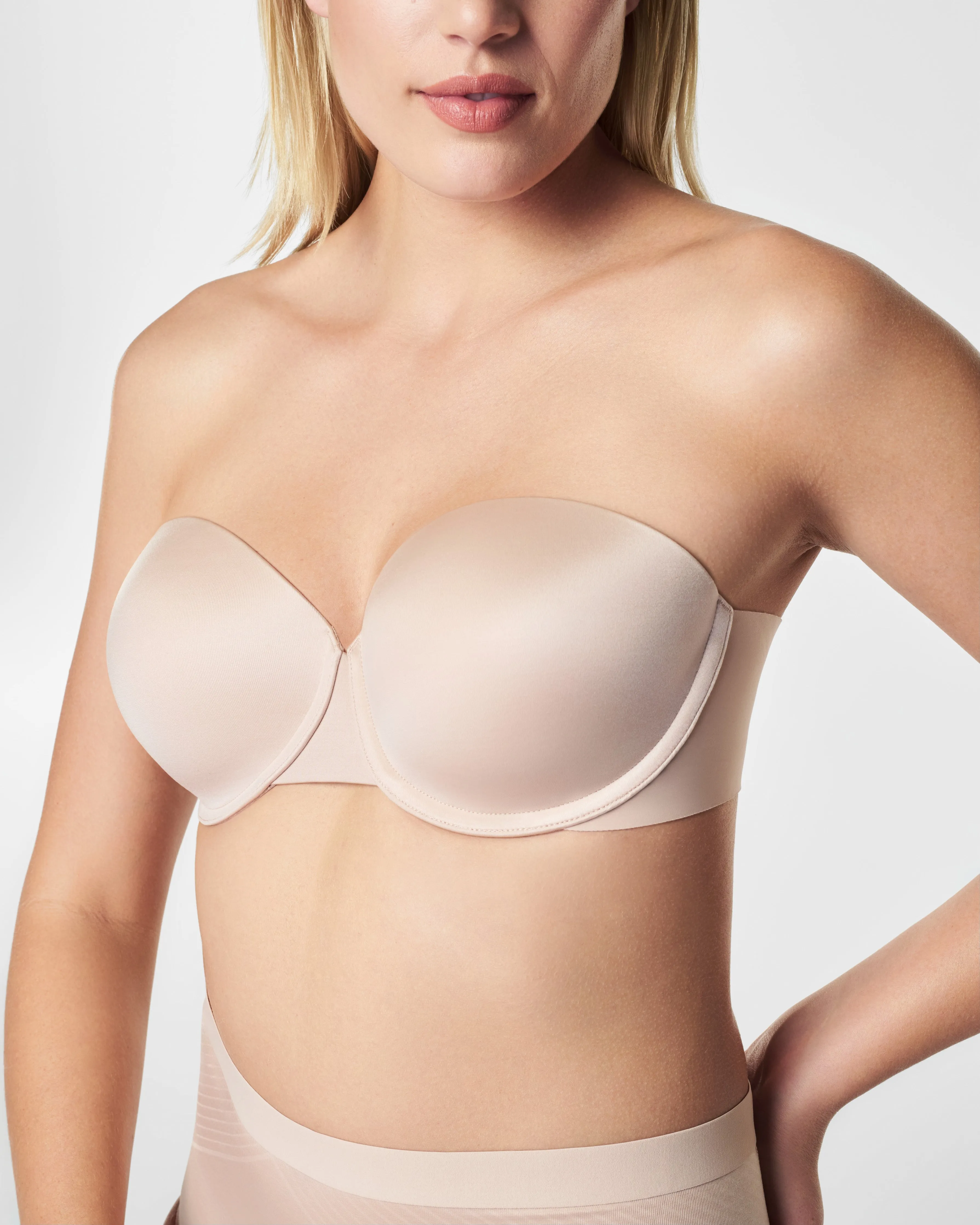 SPANXsmooth™ Suit Your Fancy Strapless Bra