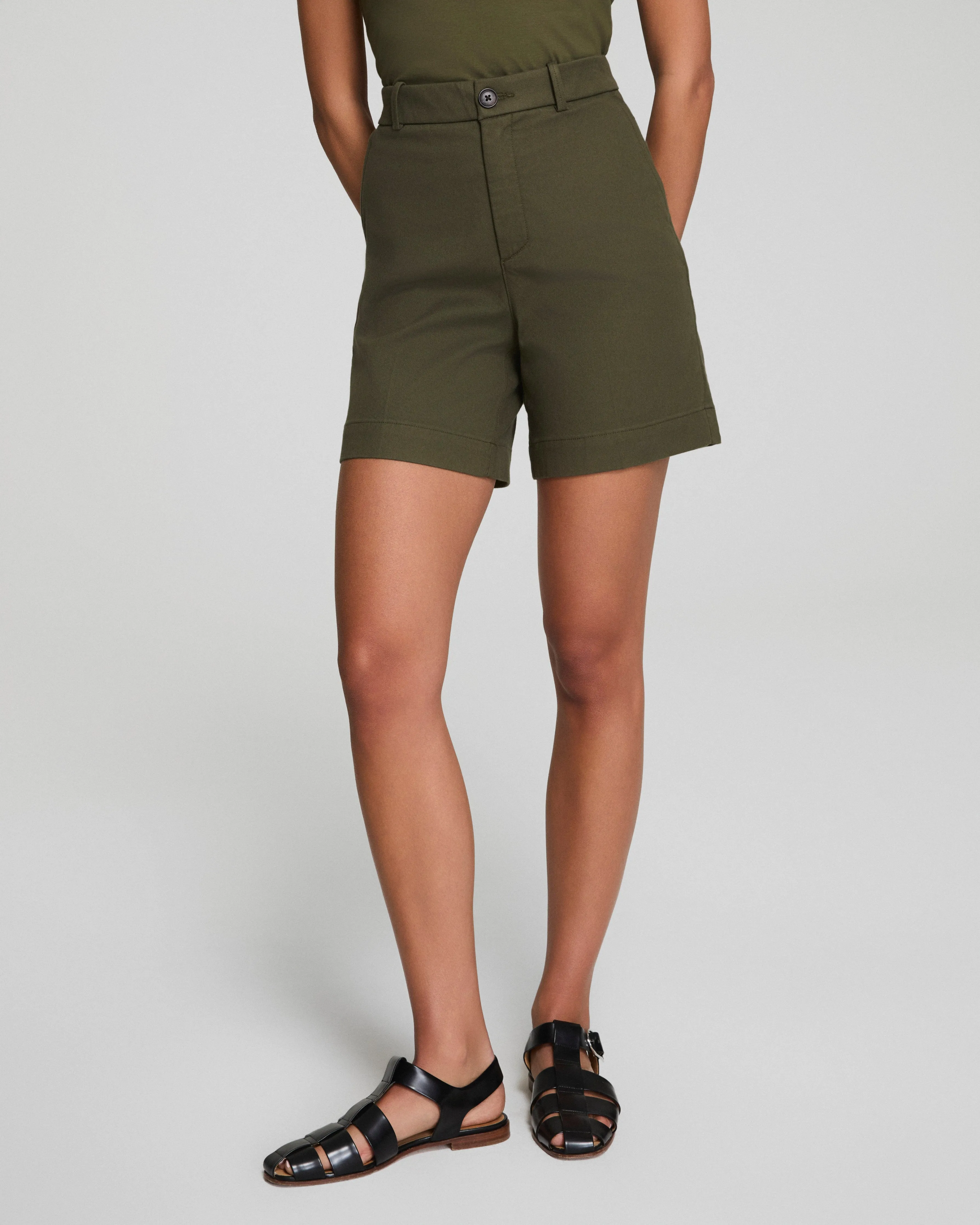 SPANXsupersmooth™ Stretch Twill Short, 7"