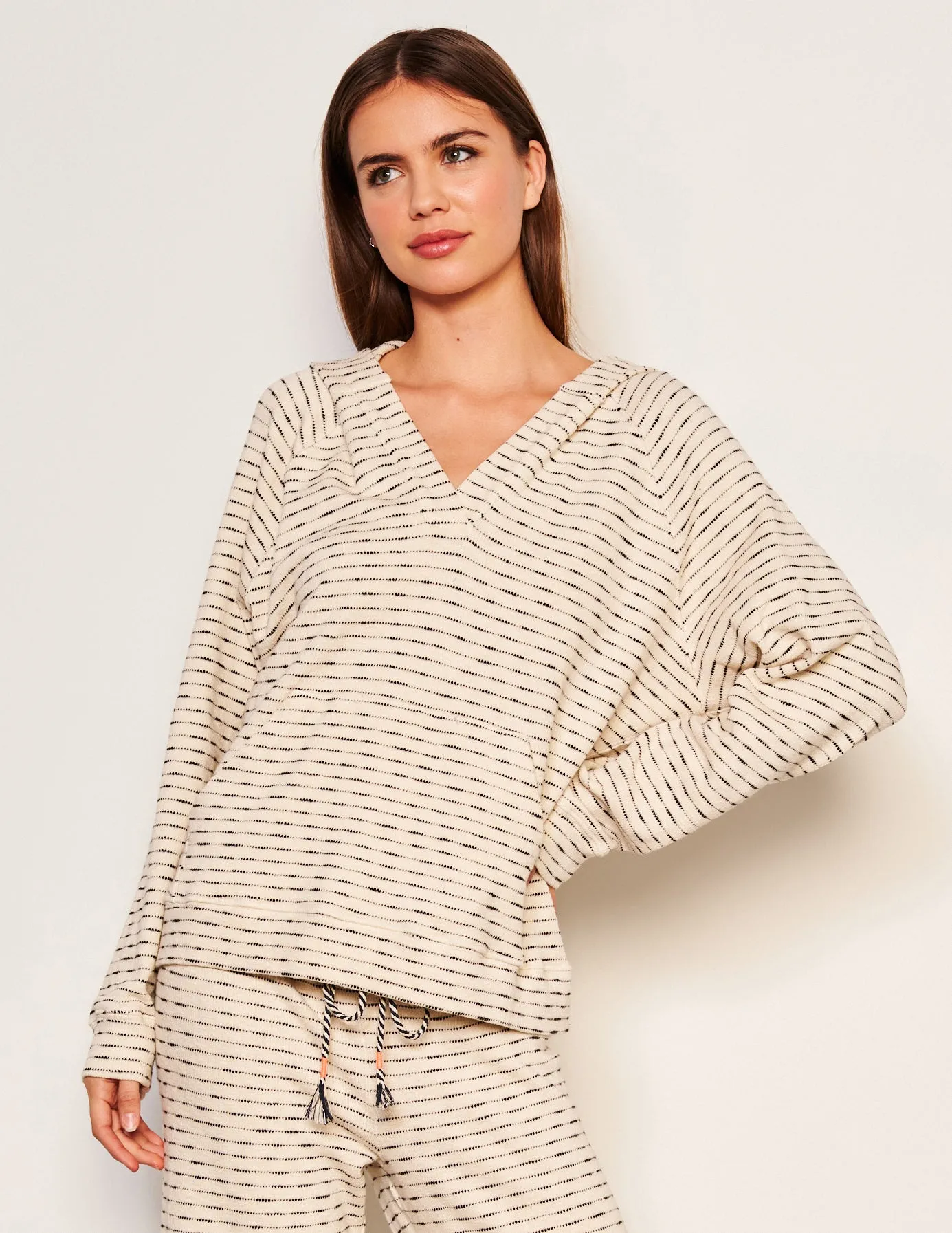 Sundry Pullover Hoodie & Lounge Wide Leg Pant Set in Oyster