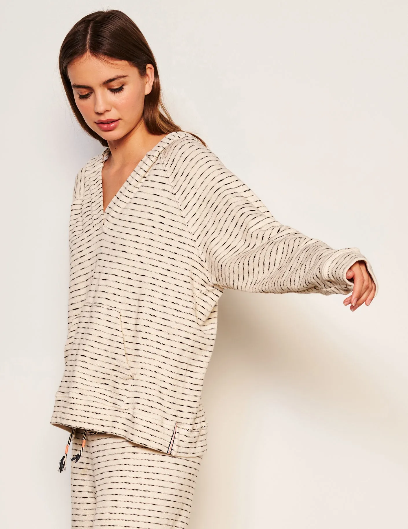 Sundry Pullover Hoodie & Lounge Wide Leg Pant Set in Oyster
