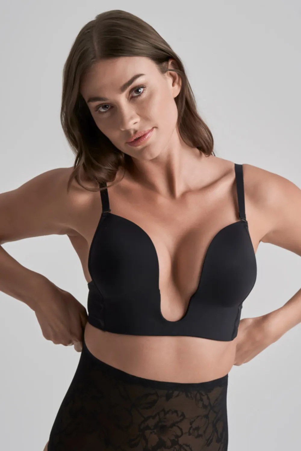 Ultra Plunge Bra in Black