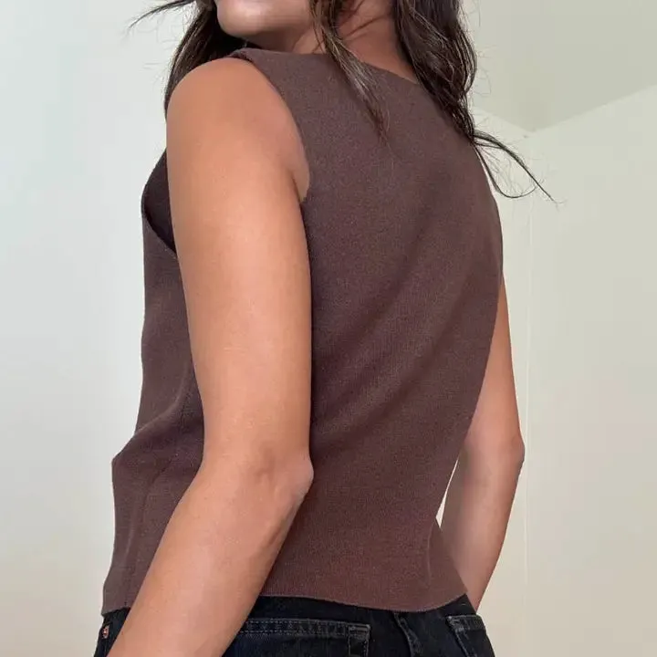 V NECK VEST